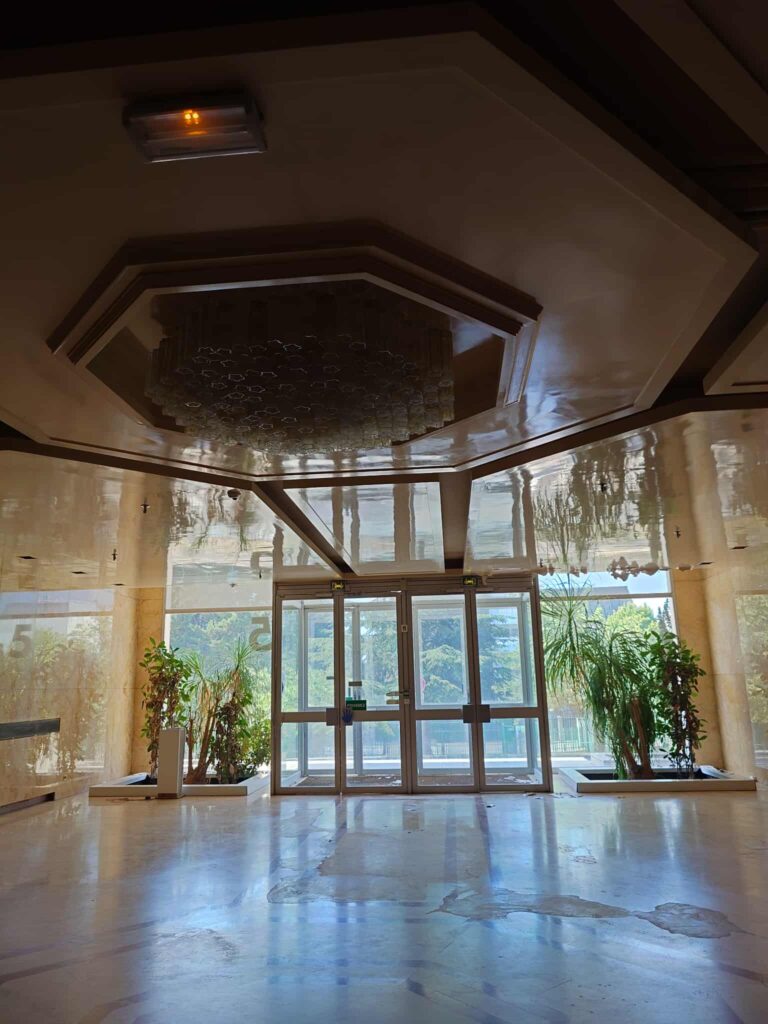 516939320_620436067755130_1682280696687384883_n